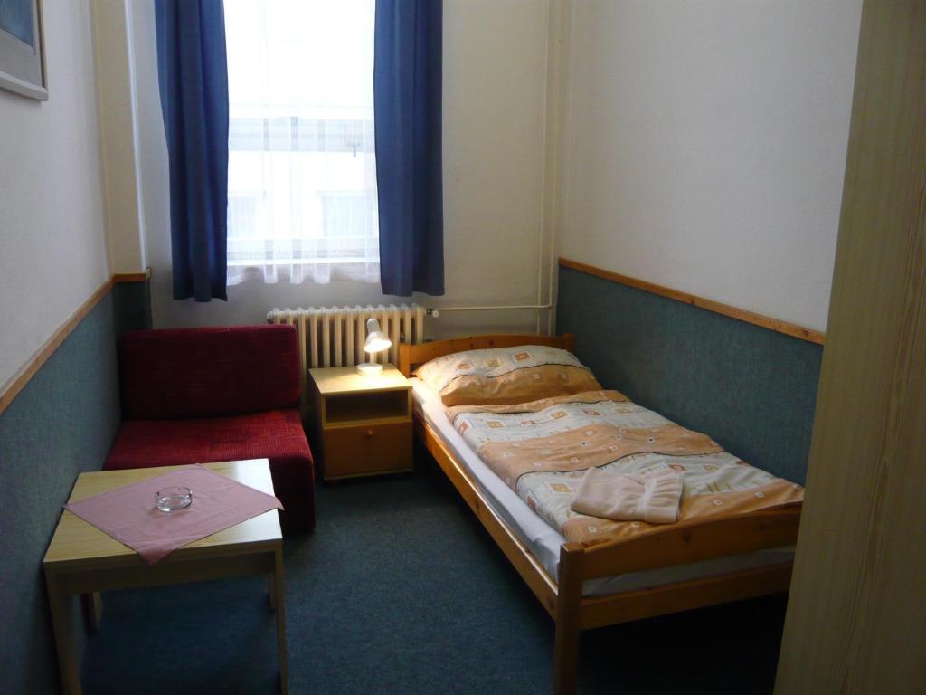Hotel Hasa Praga Habitación foto